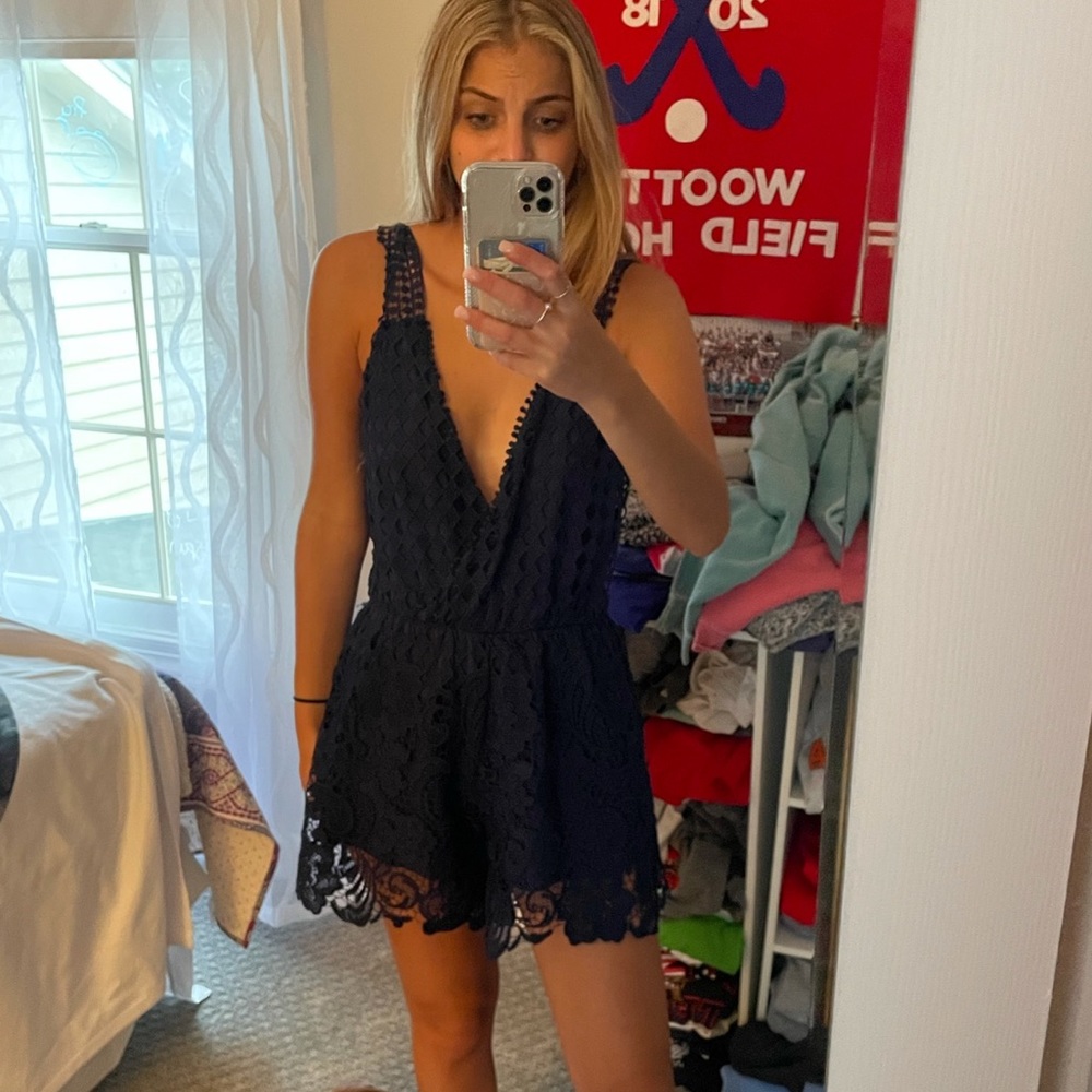 Navy detailed romper!